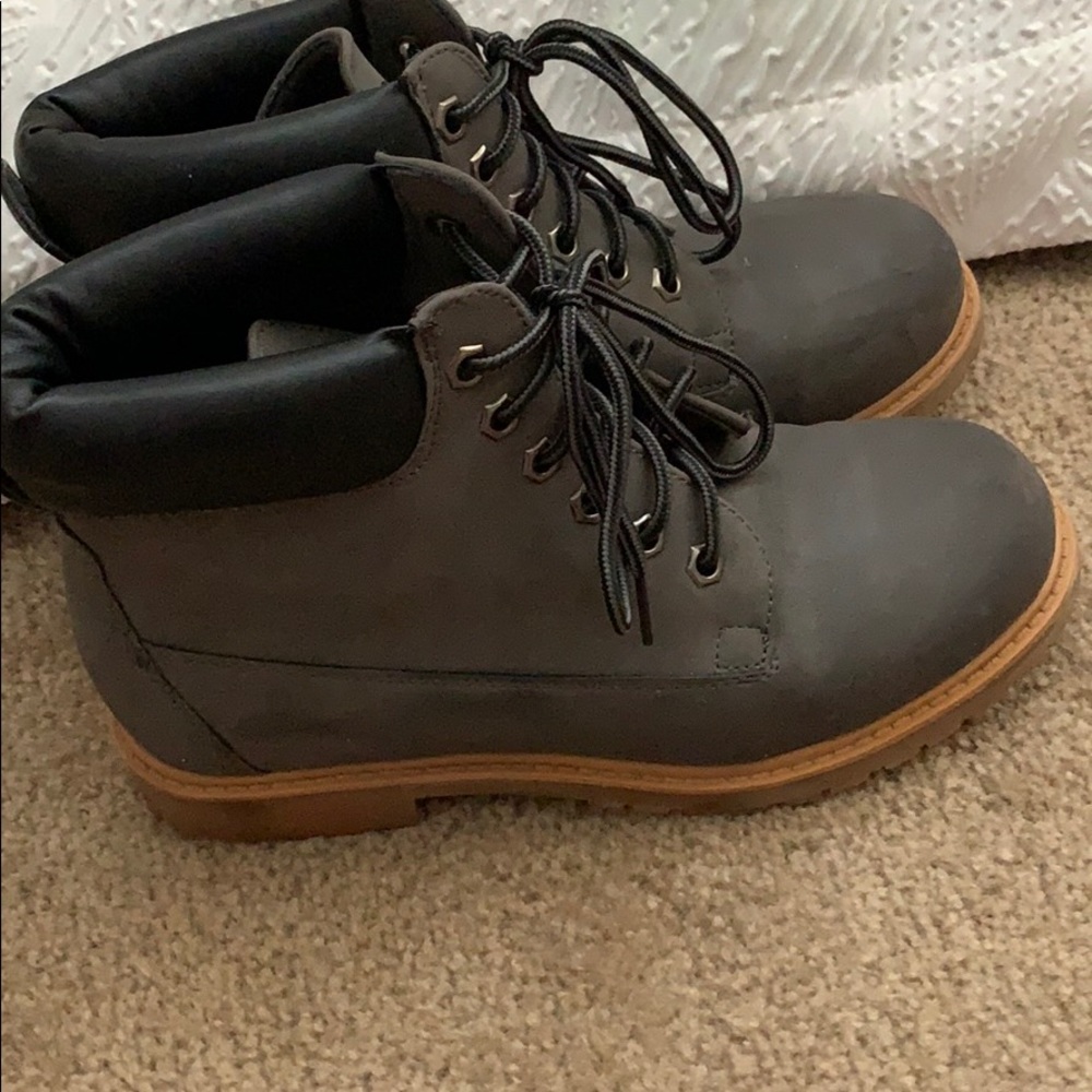 Vintage Boots Size 8